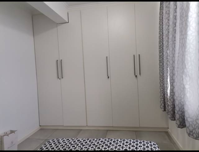 1 BEDROOM FLAT TO LET IN GLENWOOD